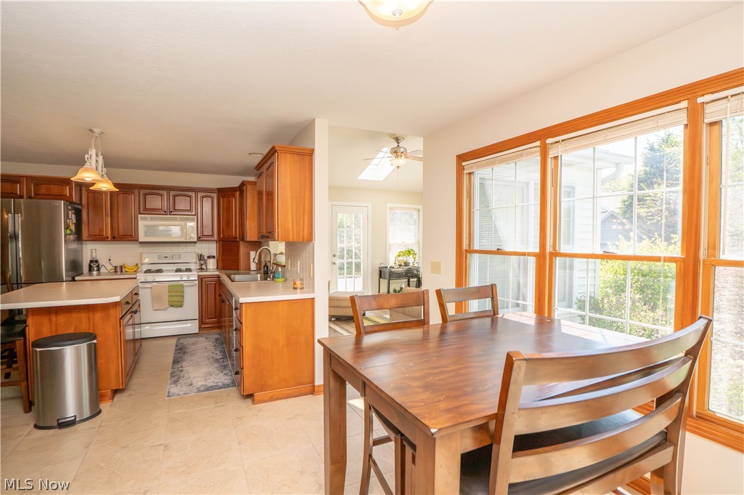 1204 Stone Crossing Street NE Canton OH 44721