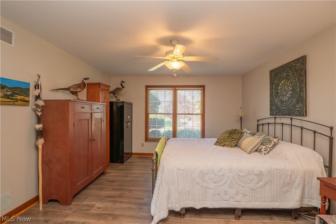 1204 Stone Crossing Street NE Canton OH 44721