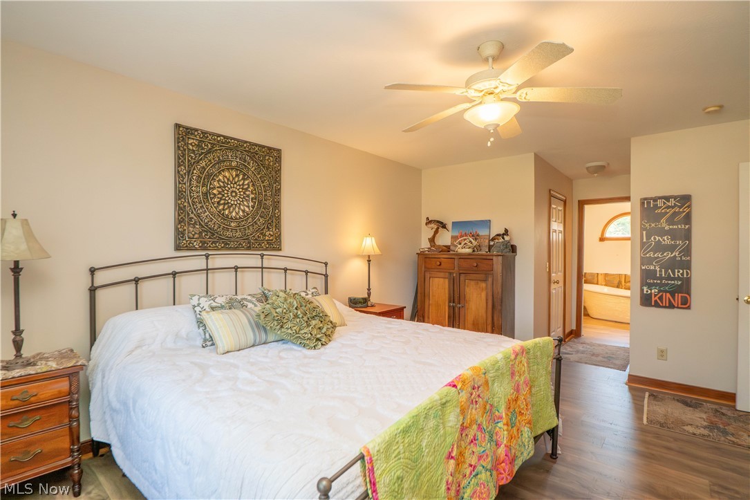 1204 Stone Crossing Street NE Canton OH 44721