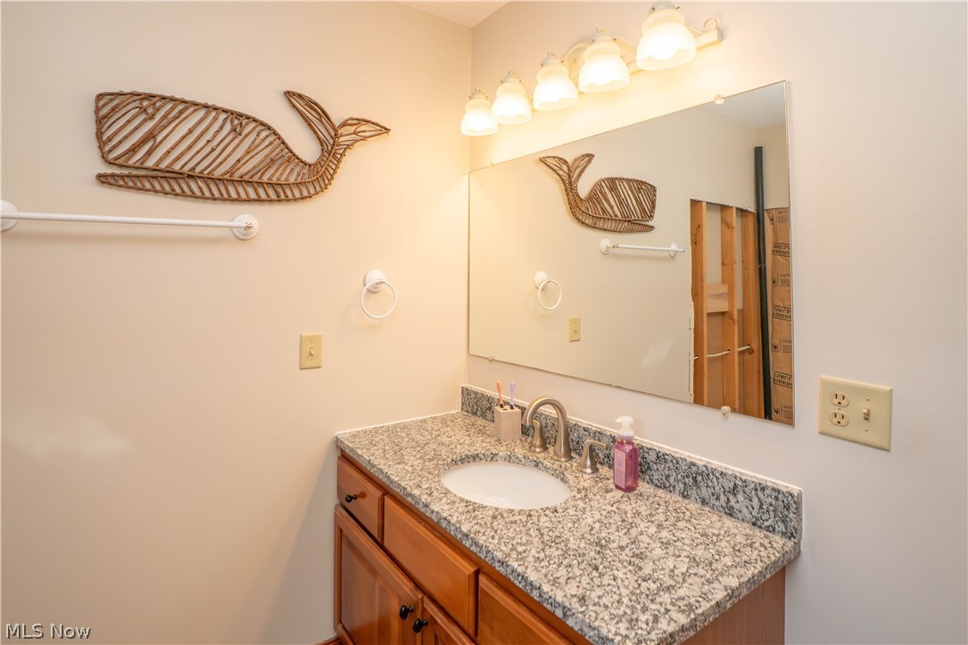 1204 Stone Crossing Street NE Canton OH 44721