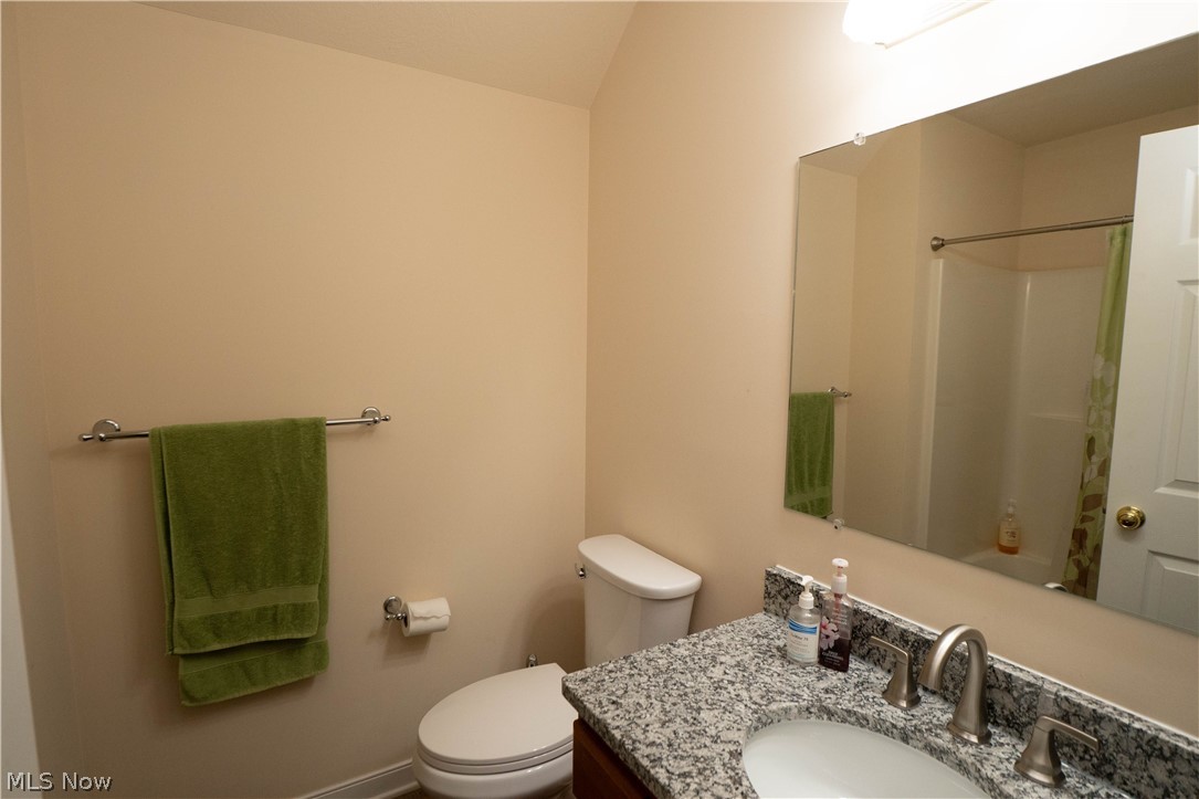 1204 Stone Crossing Street NE Canton OH 44721