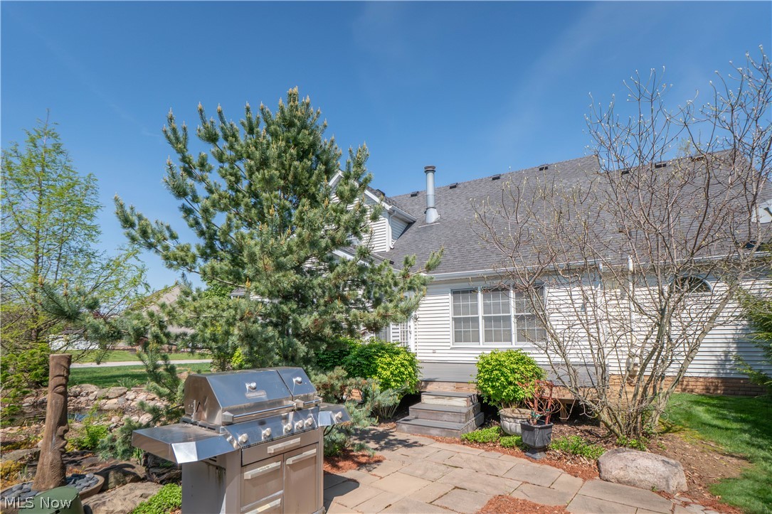 1204 Stone Crossing Street NE Canton OH 44721