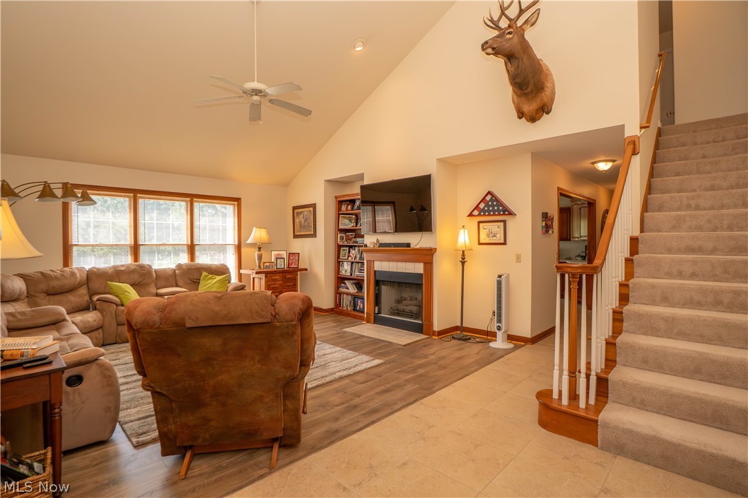 1204 Stone Crossing Street NE Canton OH 44721