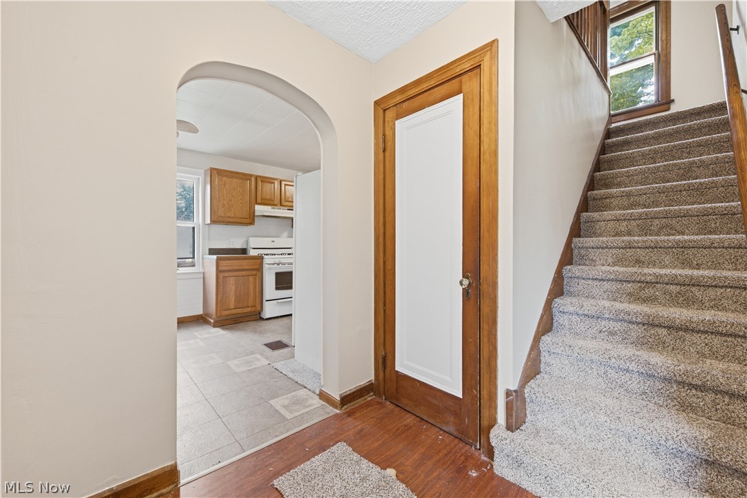 2507 Conrad Avenue Akron OH 44314