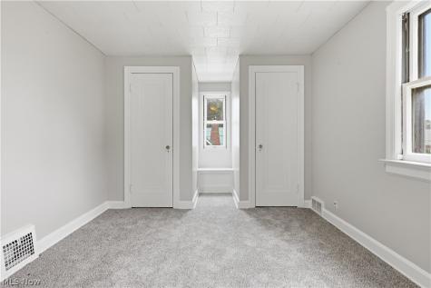 2507 Conrad Avenue Akron OH 44314