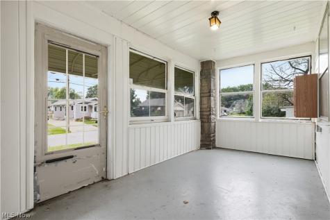 2507 Conrad Avenue Akron OH 44314