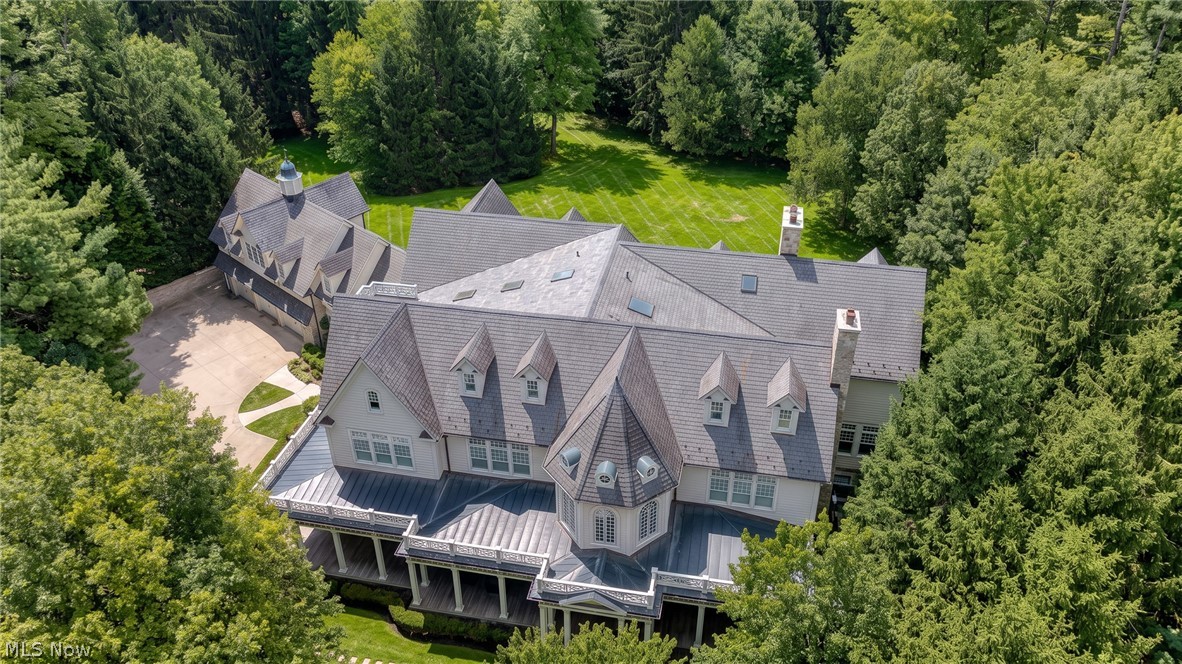 33070 Woodleigh Road Pepper Pike OH 44124