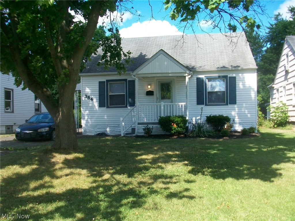 384 Meadowbrook Avenue SE Warren OH 44483