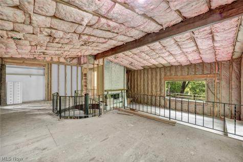 246 Windward Drive Elyria OH 44035