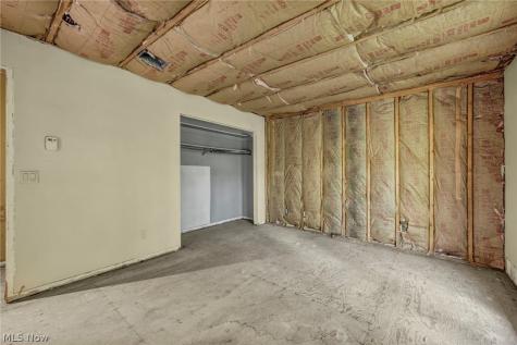 246 Windward Drive Elyria OH 44035