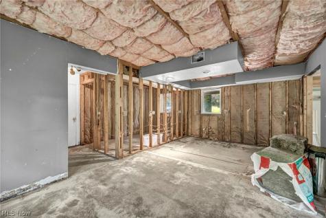 246 Windward Drive Elyria OH 44035