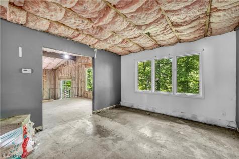 246 Windward Drive Elyria OH 44035