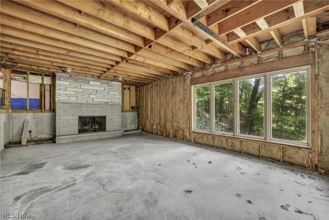 246 Windward Drive Elyria OH 44035