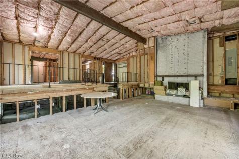 246 Windward Drive Elyria OH 44035