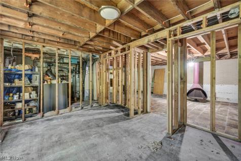 246 Windward Drive Elyria OH 44035
