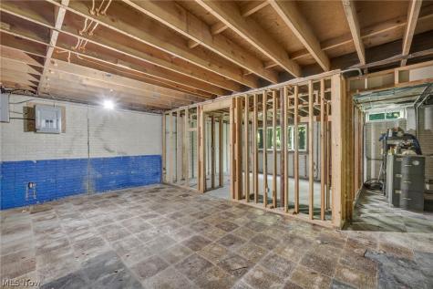 246 Windward Drive Elyria OH 44035