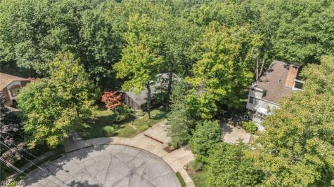 246 Windward Drive Elyria OH 44035