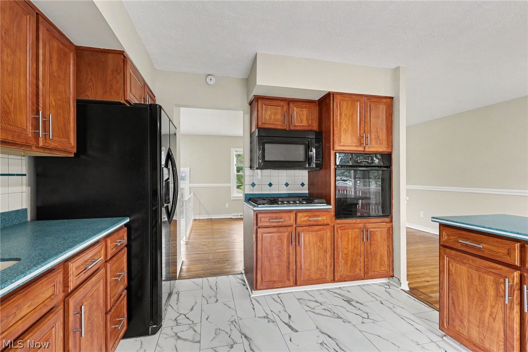 25146 Antler Drive North Olmsted OH 44070