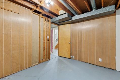 25146 Antler Drive North Olmsted OH 44070