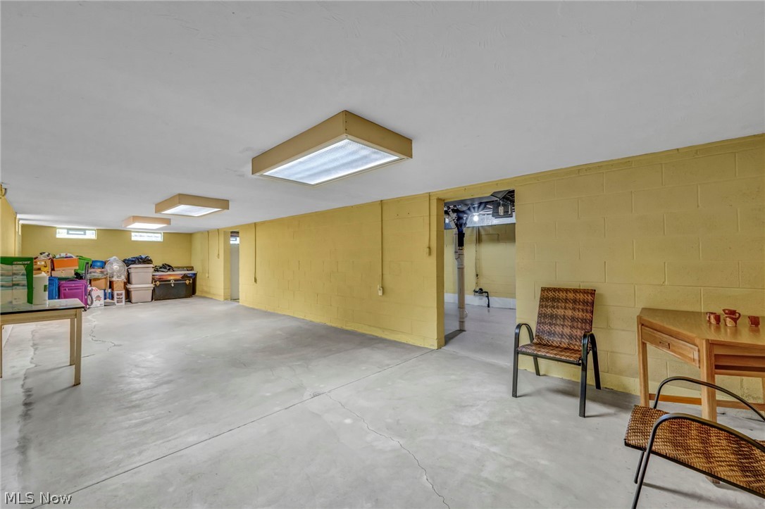 6247 Alderwood Road Parma Heights OH 44130