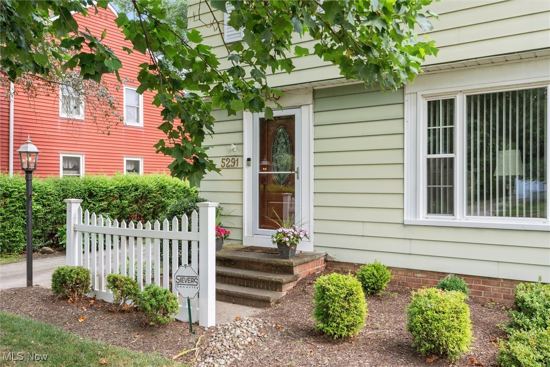5291 Spencer Road Lyndhurst OH 44124