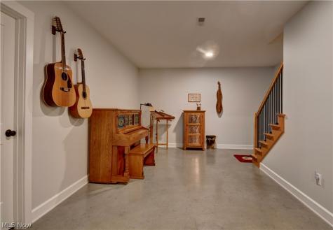 5311 Osprey Drive Millersburg OH 44654