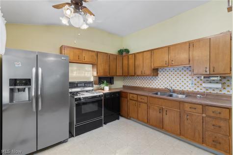 156 Dorland Avenue Berea OH 44017