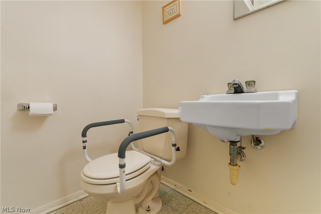 156 Dorland Avenue Berea OH 44017