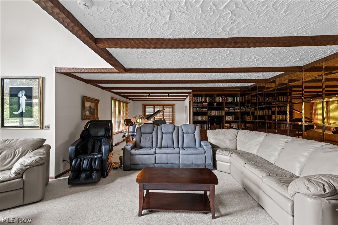 9940 Chardon Road Chardon OH 44024
