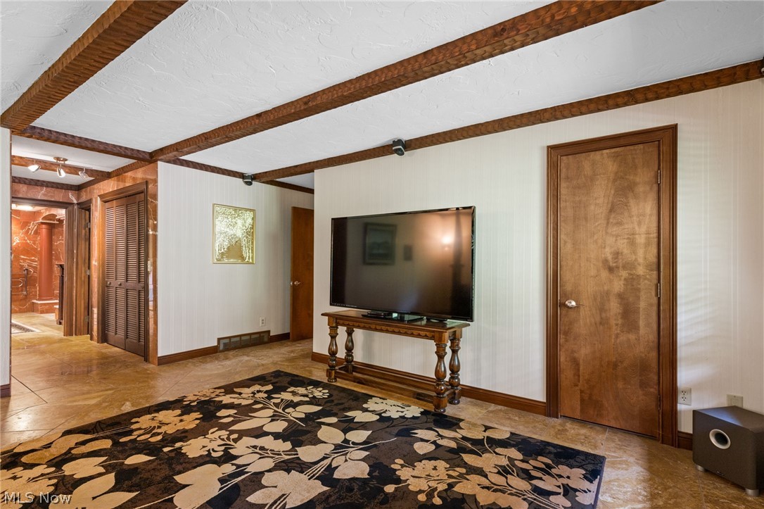 9940 Chardon Road Chardon OH 44024