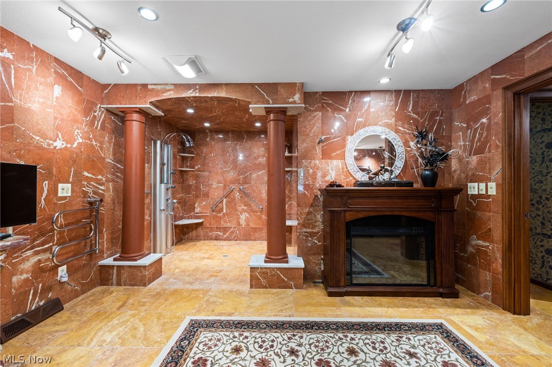 9940 Chardon Road Chardon OH 44024