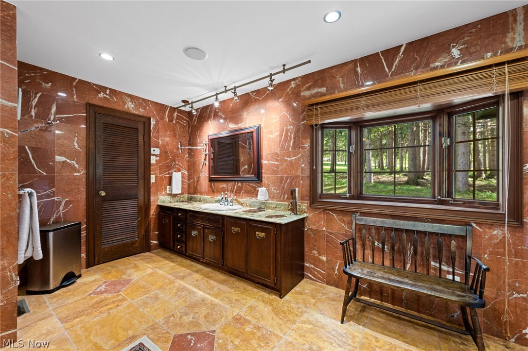 9940 Chardon Road Chardon OH 44024