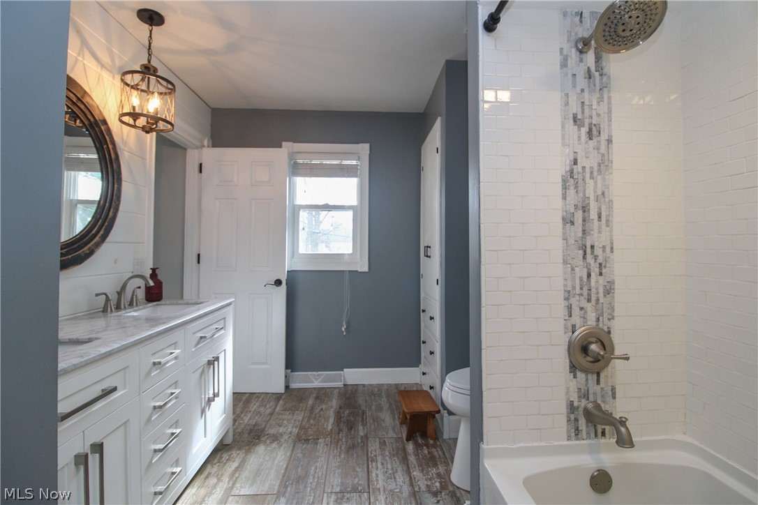 4775 Logan Arms Drive Liberty OH 44505