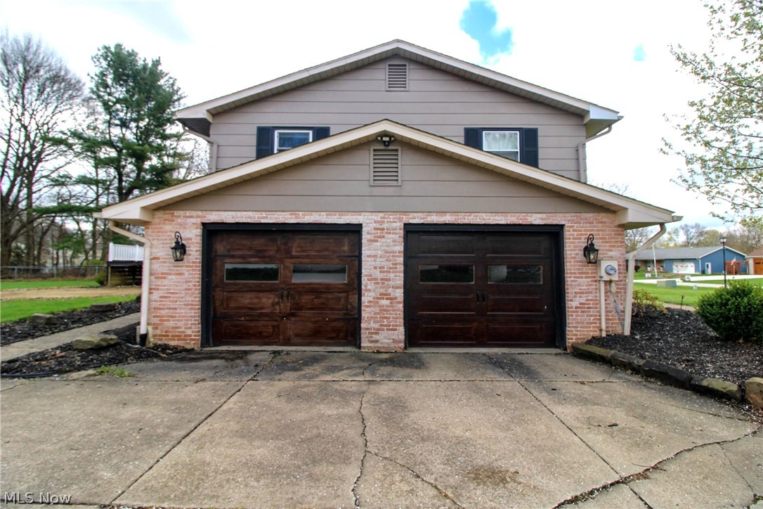 4775 Logan Arms Drive Liberty OH 44505