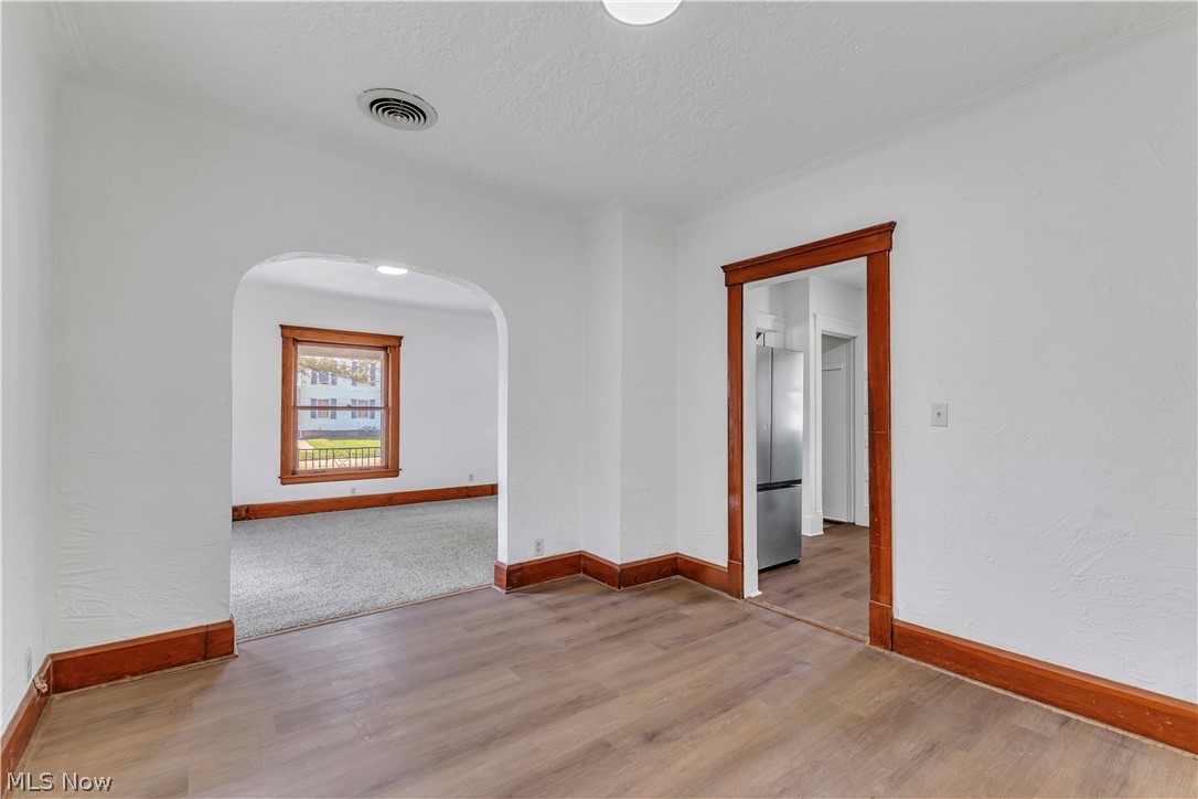909 Lake Avenue Elyria OH 44035