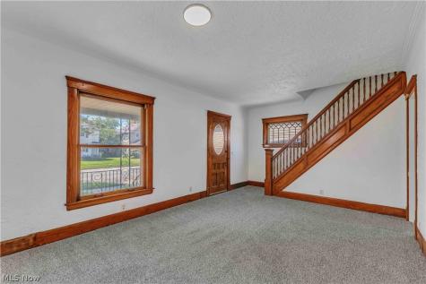 909 Lake Avenue Elyria OH 44035