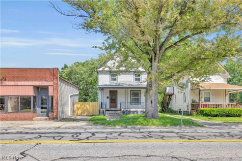 909 Lake Avenue Elyria OH 44035