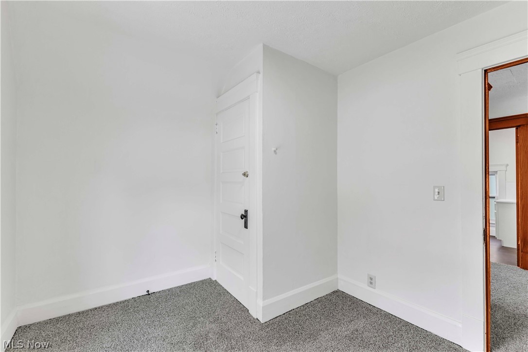 909 Lake Avenue Elyria OH 44035