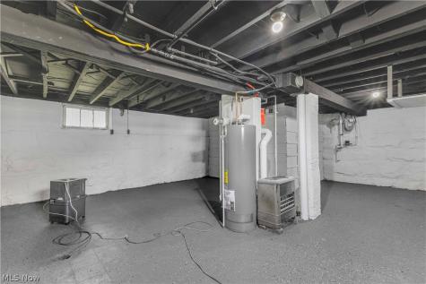 909 Lake Avenue Elyria OH 44035