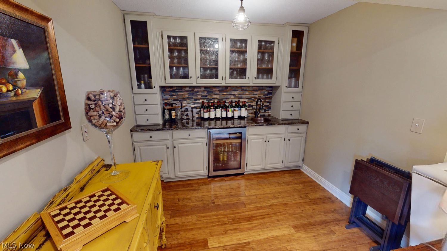 206 Brookside Boulevard Hinckley OH 44233