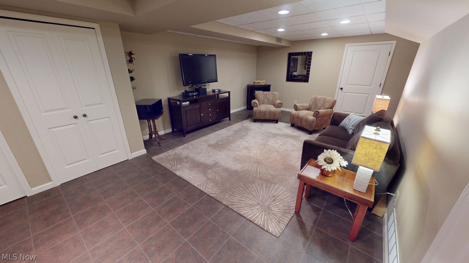 206 Brookside Boulevard Hinckley OH 44233