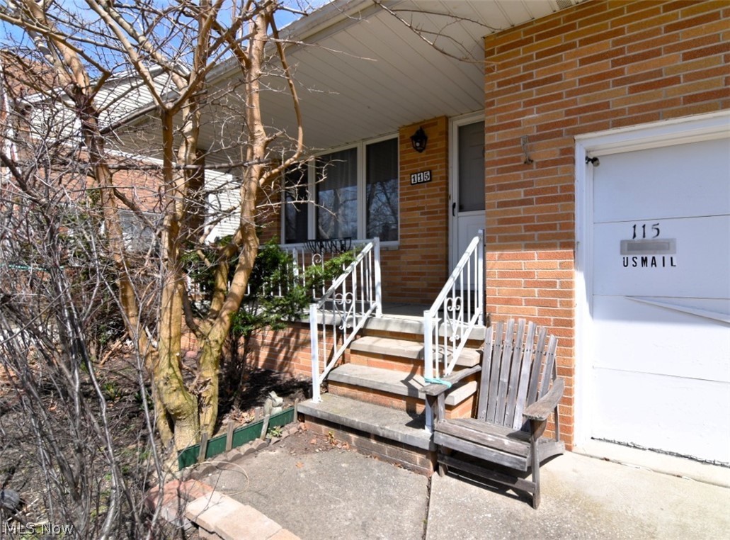 115 E 211th Street Euclid OH 44123