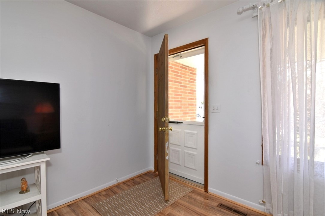 115 E 211th Street Euclid OH 44123