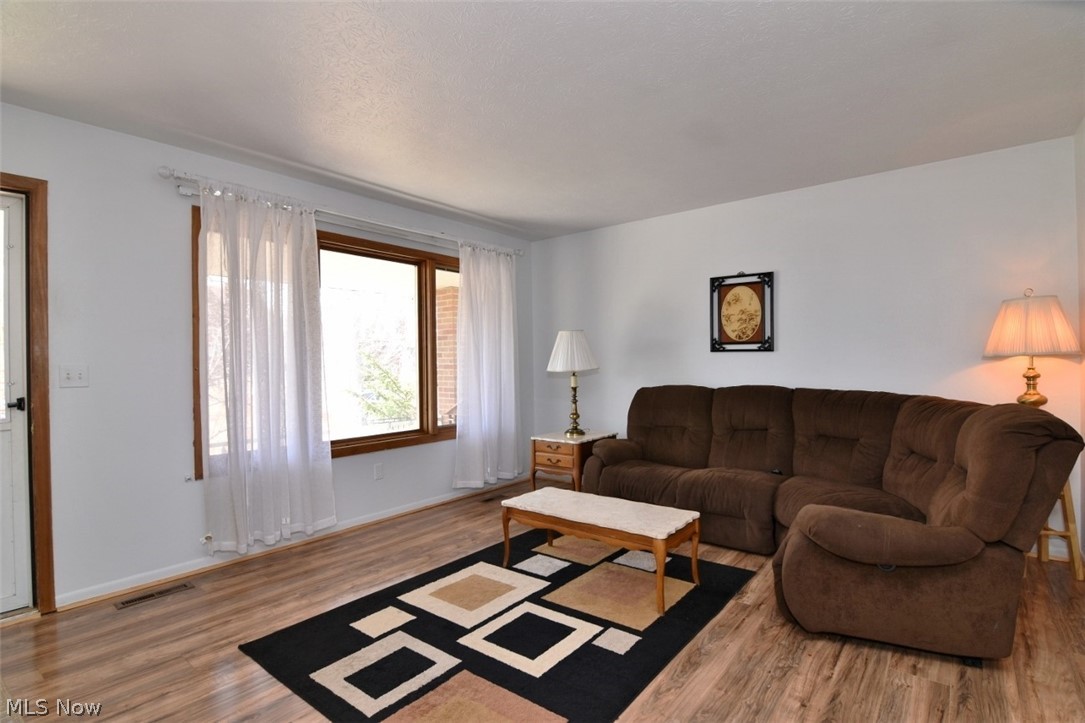 115 E 211th Street Euclid OH 44123