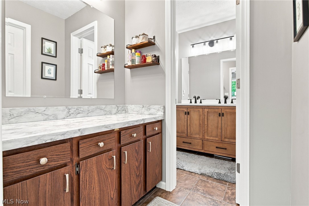 11089 Carriage Hill Drive Chagrin Falls OH 44023