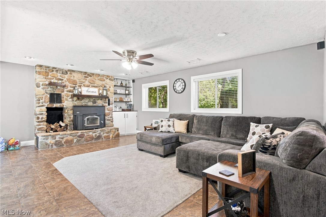 11089 Carriage Hill Drive Chagrin Falls OH 44023