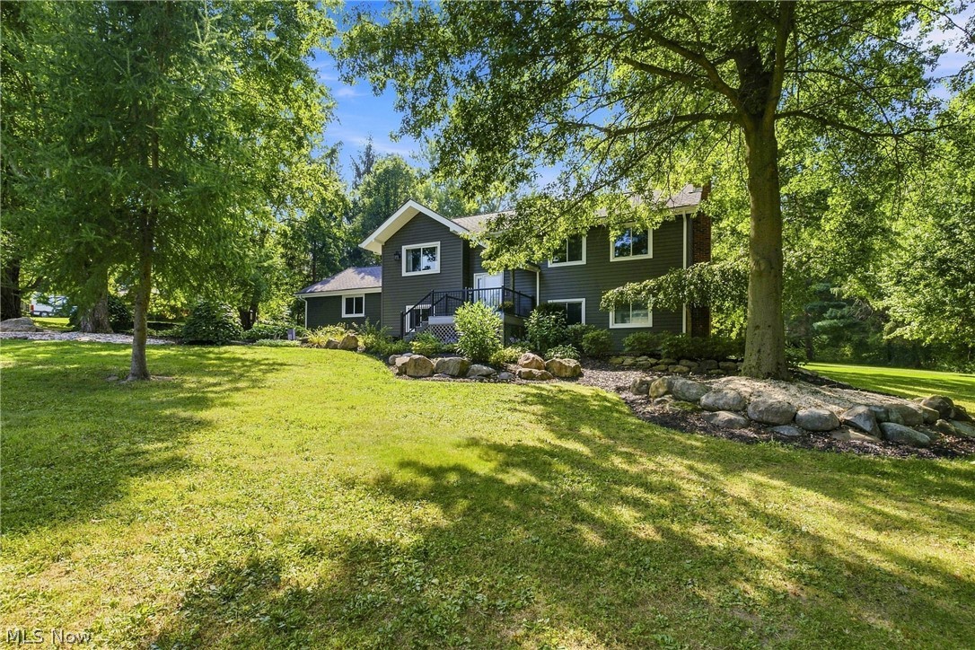 11089 Carriage Hill Drive Chagrin Falls OH 44023