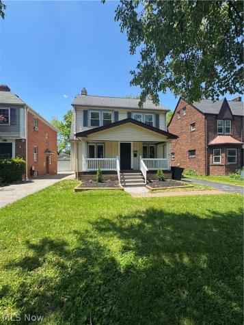 1912 Janette Avenue Cleveland Heights OH 44118
