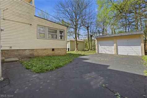 1912 Janette Avenue Cleveland Heights OH 44118