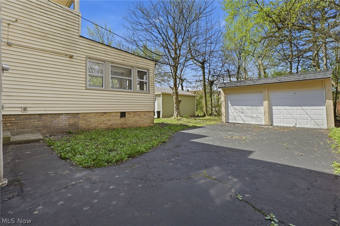 1912 Janette Avenue Cleveland Heights OH 44118
